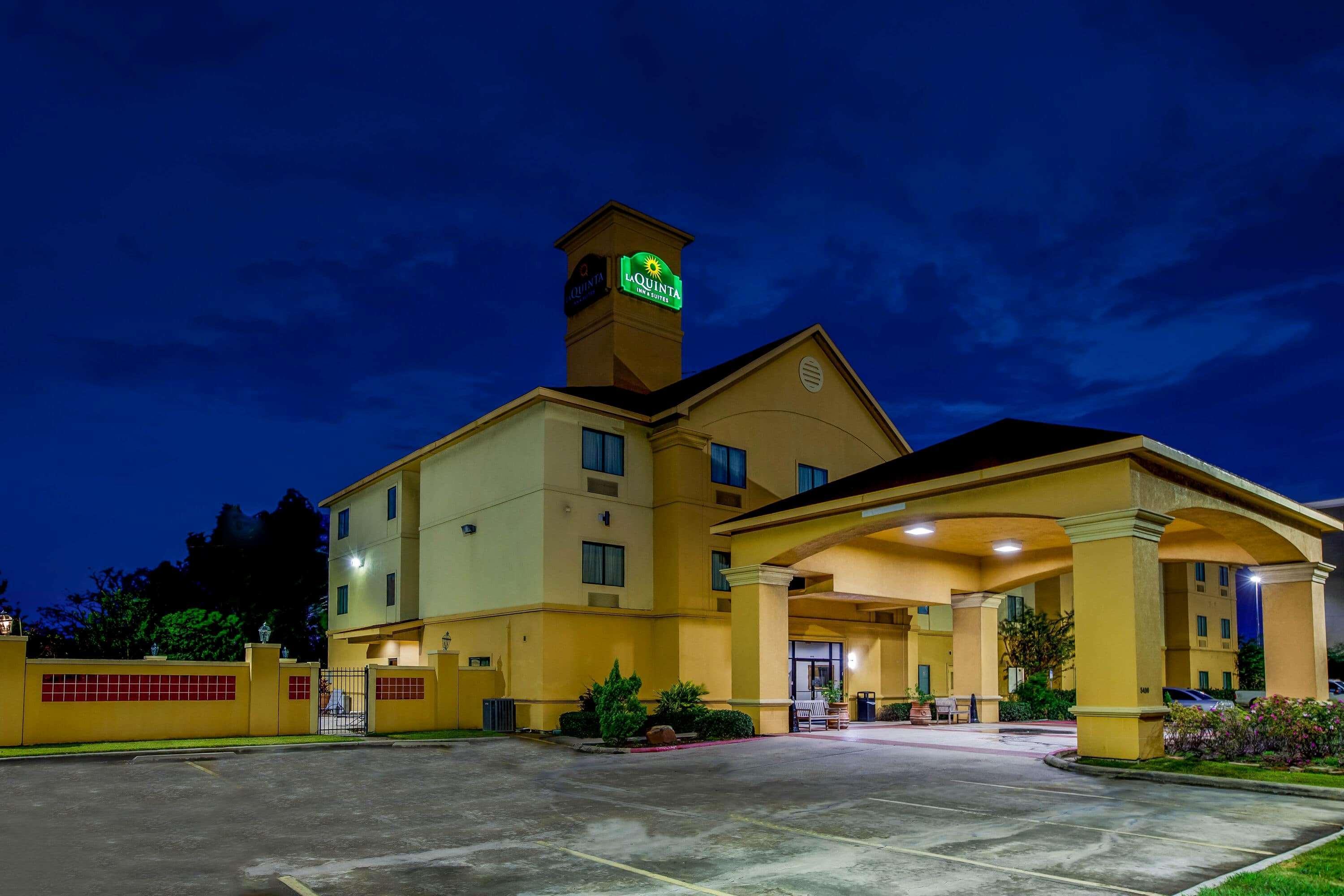 La Quinta By Wyndham Pasadena Hotel Luaran gambar