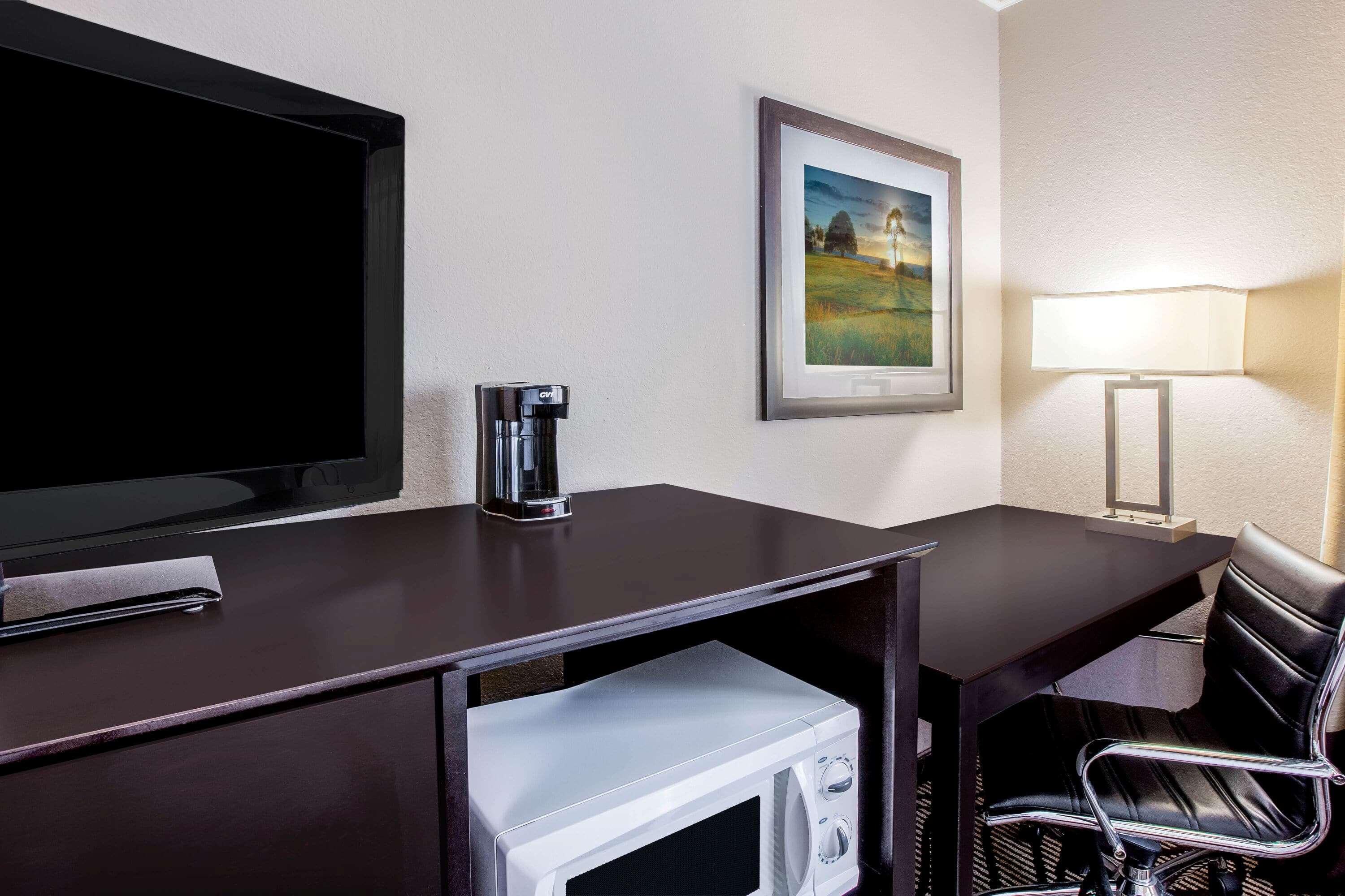 La Quinta By Wyndham Pasadena Hotel Luaran gambar